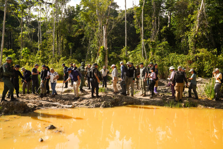 Colegio de Geólogos pide al Gobierno una estrategia nacional para atender la minería de oro