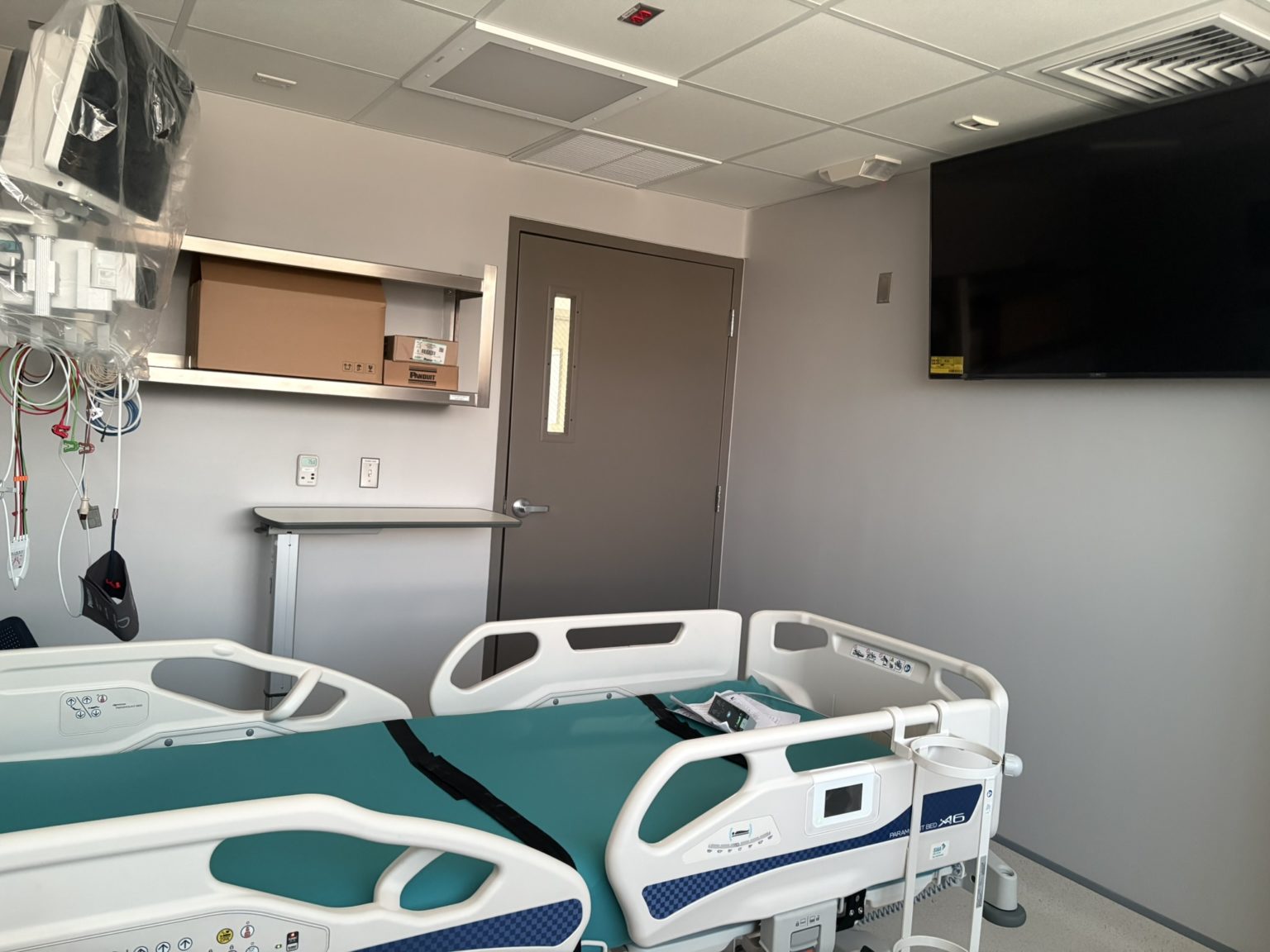 Imagen principal del artículo: Liberty dona conectividad para nueva unidad de trasplante de médula ósea del Hospital México