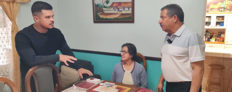 Municipalidad de Cartago impulsa programa de teleasistencia para personas adultas mayores