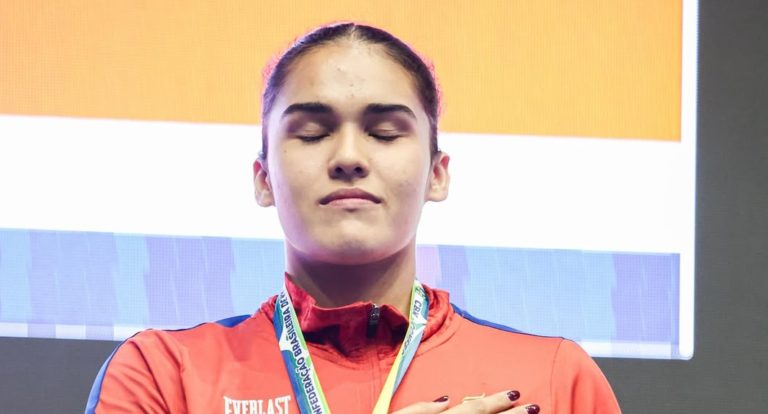 Karateca costarricense Amanda Moreno se proclama campeona de América U21