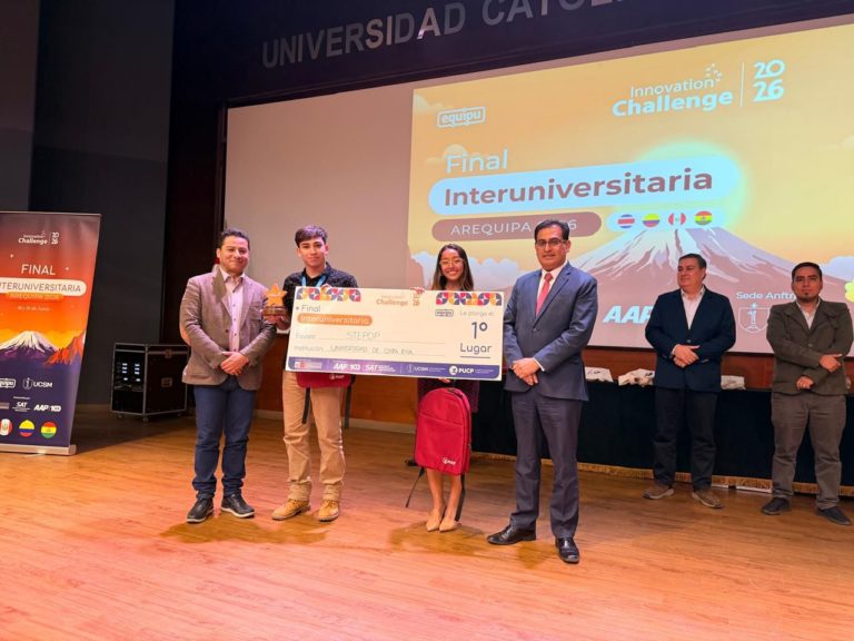 Estudiantes de la UCR ganan competencia internacional de innovación en Perú