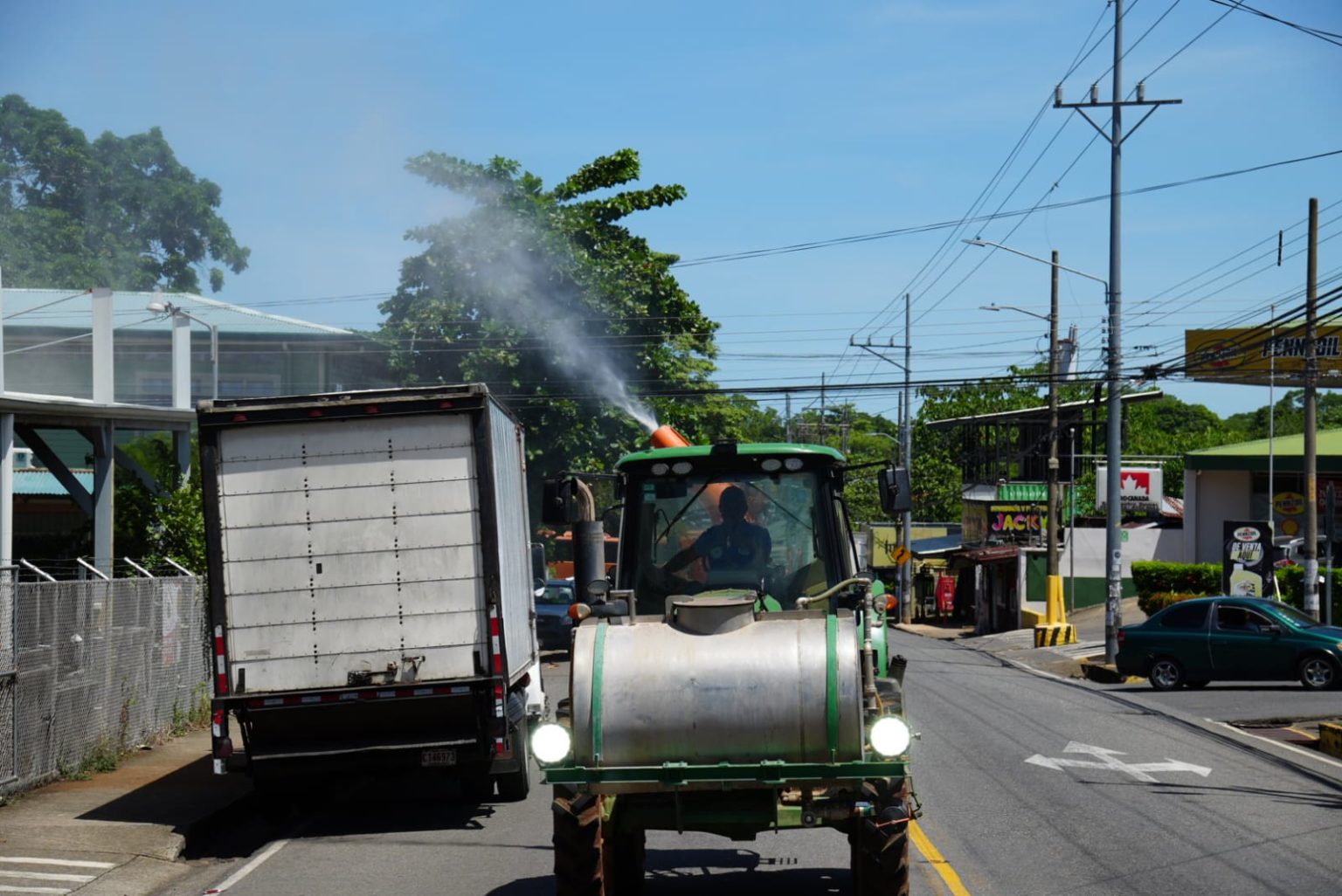 Imagen principal del artículo: Salud atiende brote de dengue en Orotina