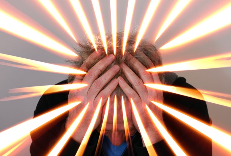 Salud mental en la sociedad “enfermante”: un llamado a la acción