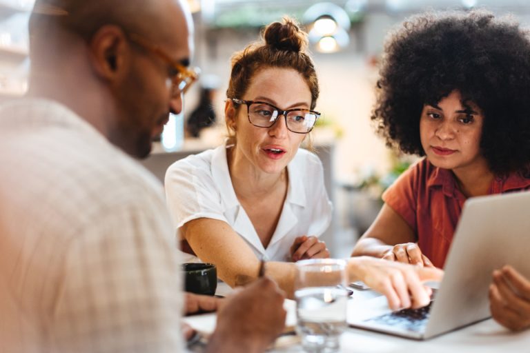 Empresa de tecnología Novacomp busca llenar más de 120 nuevas vacantes