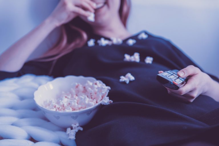 La cultura de snacking y cómo estamos comiendo sin darnos cuenta
