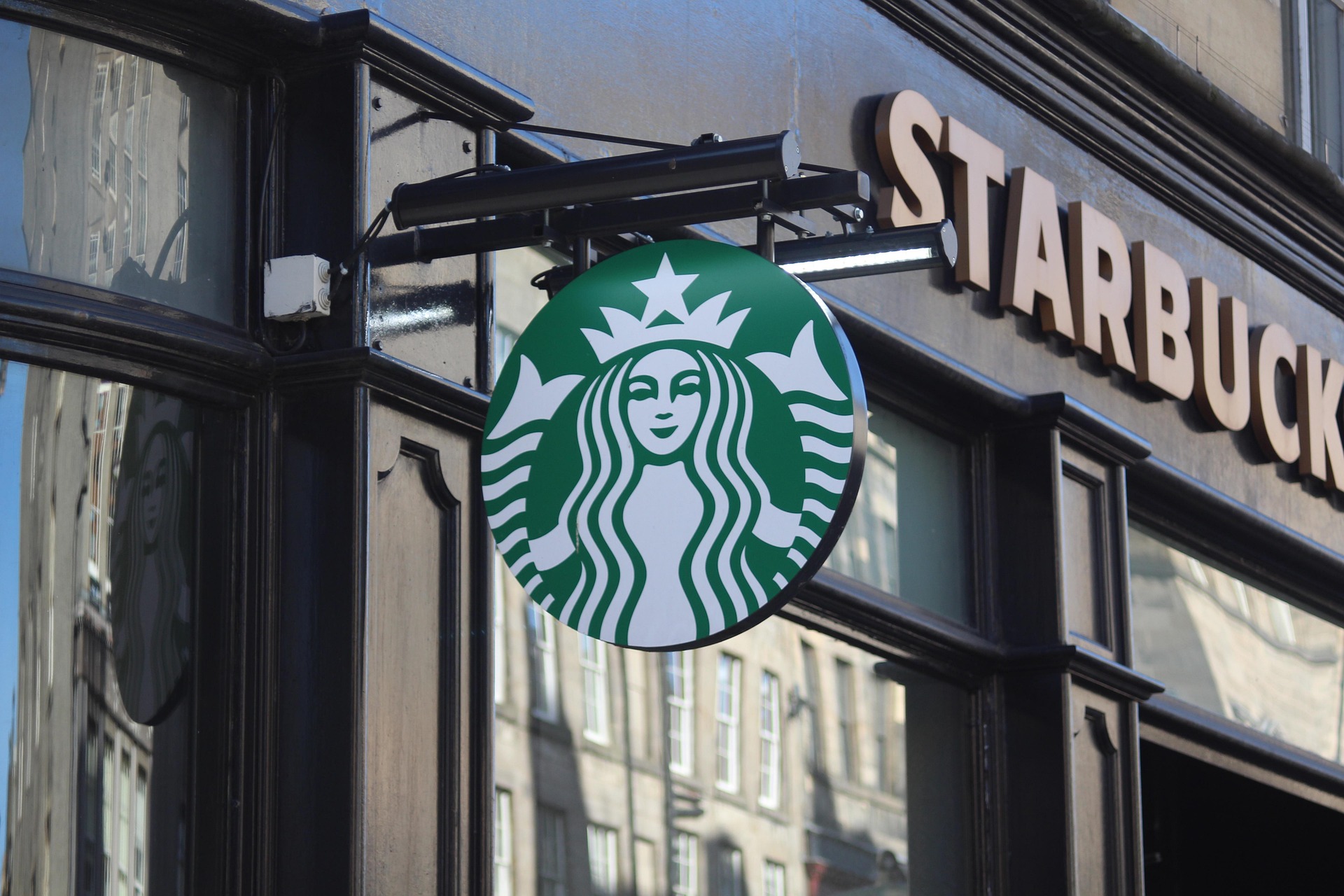 Imagen principal del artículo: Starbucks necesita historiadores