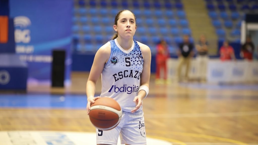 Basquetbolista tica Sofía Chavarría da el salto a una de las academias más prestigiosas del mundo