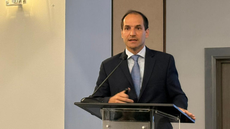 Canatur rechaza propuesta de alcalde de Garabito de crear "zonas de tolerancia" ligadas a la prostitución