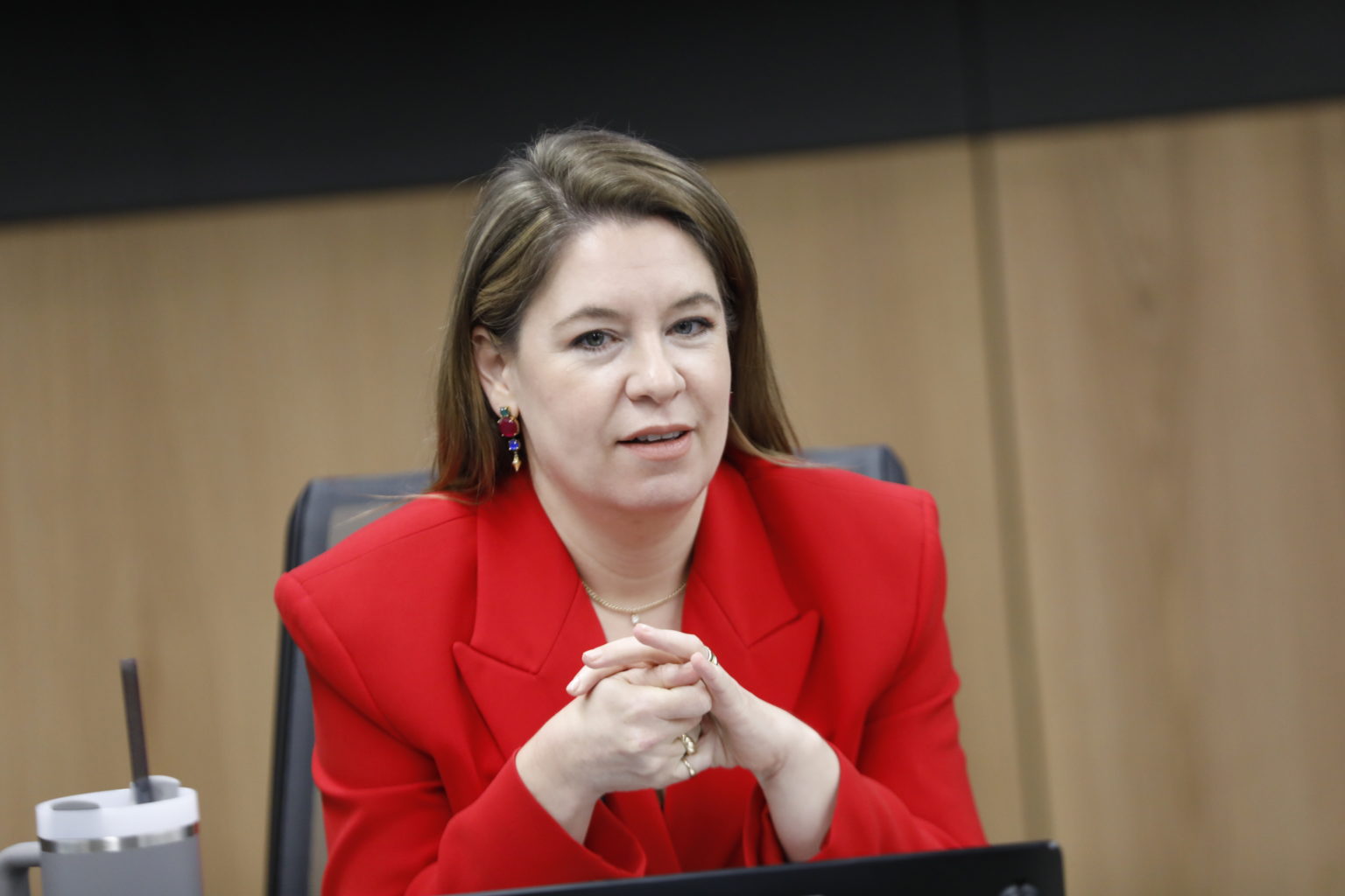 Imagen principal del artículo: Claudia Dobles propone reforma para que excongresistas no queden en impunidad ante denuncias de hostigamiento sexual