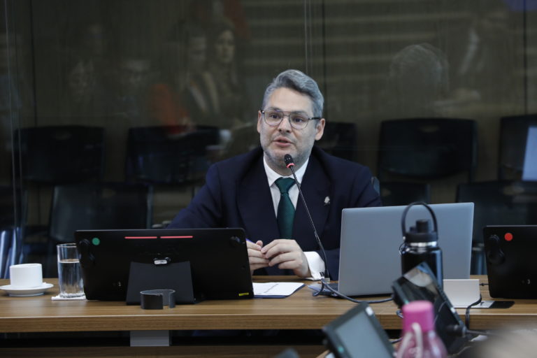 Fundación Parque La Libertad rechaza señalamientos de “desorden administrativo” y cuestiona gestión del ministro de Cultura