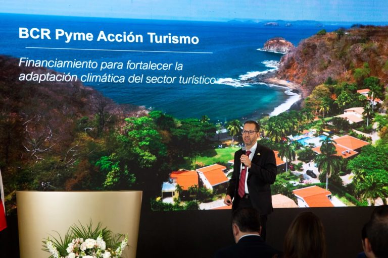 Lanzan programa de financiamiento para adaptación climática de pymes turísticas