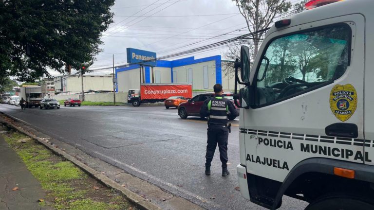 Contraloría advierte vulnerabilidades en reclutamiento de policías municipales en seis cantones