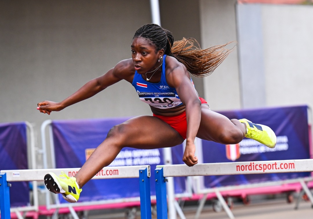 Imagen principal del artículo: Rihana Mora rompe récord nacional y gana medalla de bronce en el NACAC de México