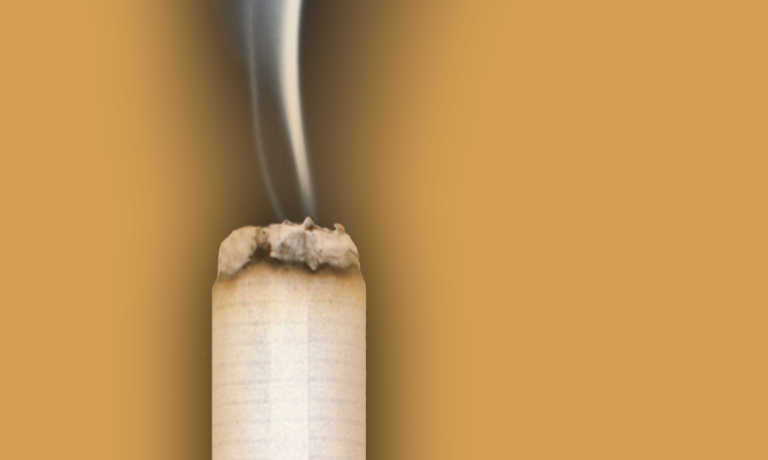 ¿Bajar impuestos al guaro y al cigarro? Bienvenidos a “Un Mundo Feliz” tico