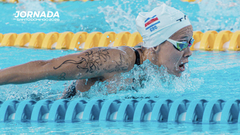 Alondra Ortiz devuelve a Costa Rica al oro en natación de Juegos Centroamericanos y del Caribe después de 20 años