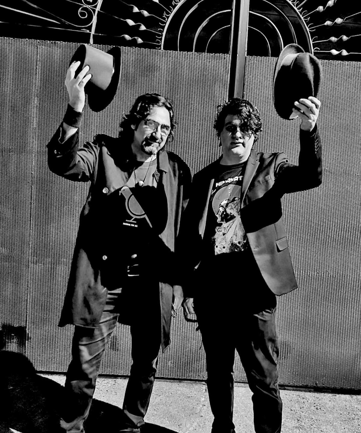 Imagen principal del artículo: MIMAYATO publica registro de su presentación en el Teatro Nacional grabado desde el backstage