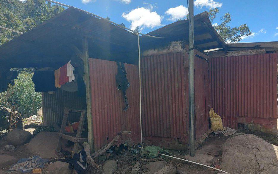 Albergue utilizado por personas recolectoras de café en Los Santos