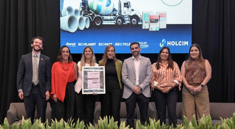 Holcim Costa Rica presentó su reporte de sostenibilidad y recibió licenciamiento esencial COSTA RICA