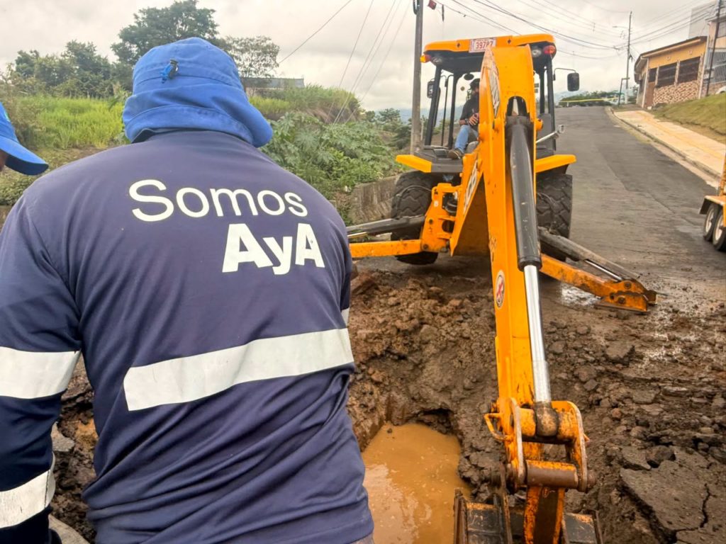 Sala IV acoge amparo por calle que AyA dejó sin reasfaltar durante más de cuatro meses en Puntarenas