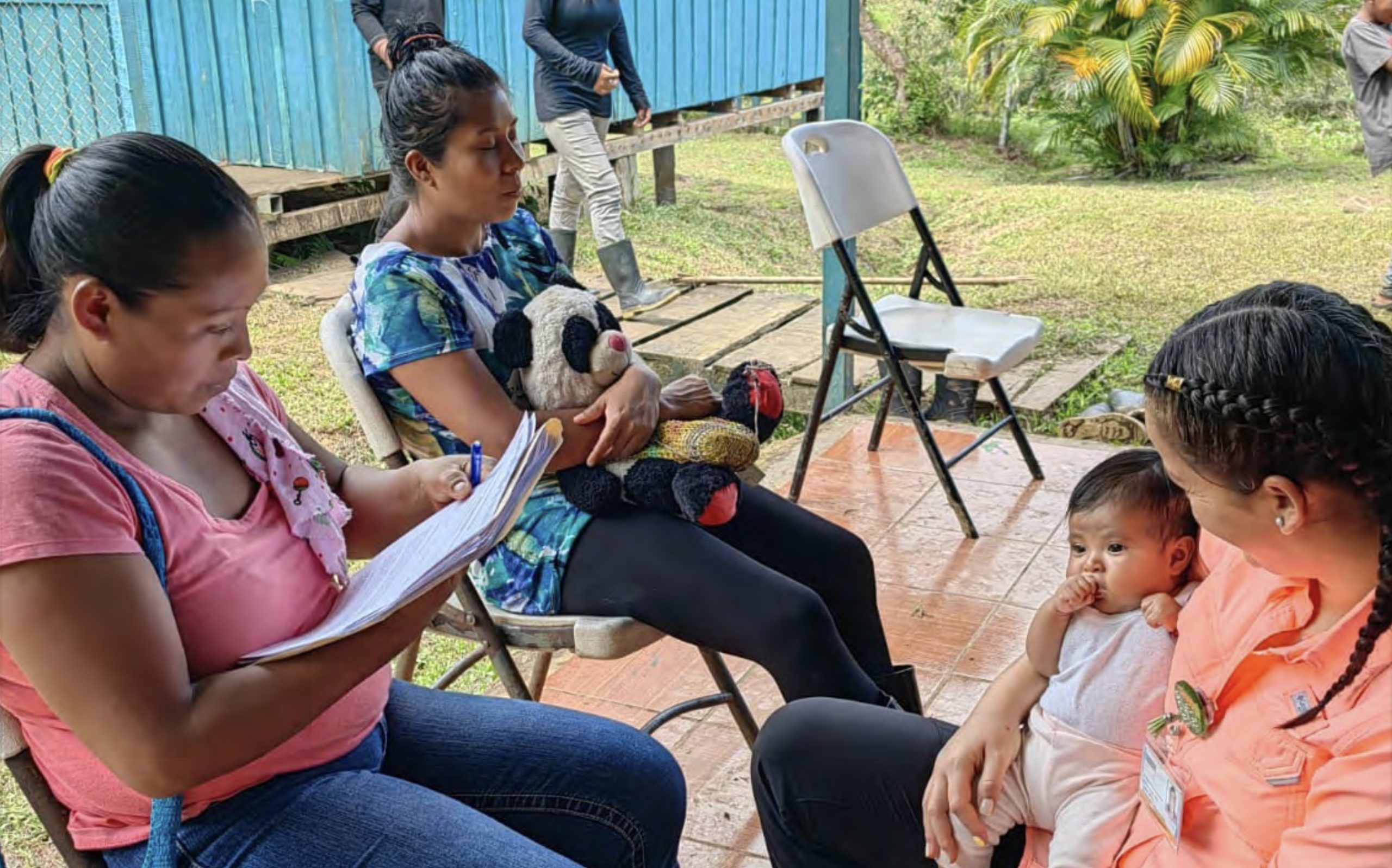 Imagen principal del artículo: Salud presenta herramienta sobre alimentación en los primeros mil días de vida para pueblos indígenas