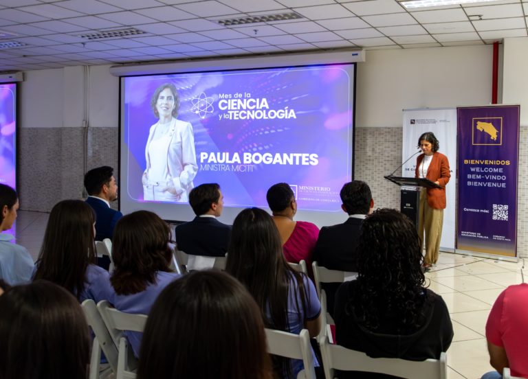 MICITT inaugura Mes de la Ciencia y la Tecnología con llamado a jóvenes para construir el futuro del país