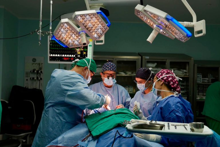 CCSS implanta su primera prótesis craneal fabricada con impresión 3D