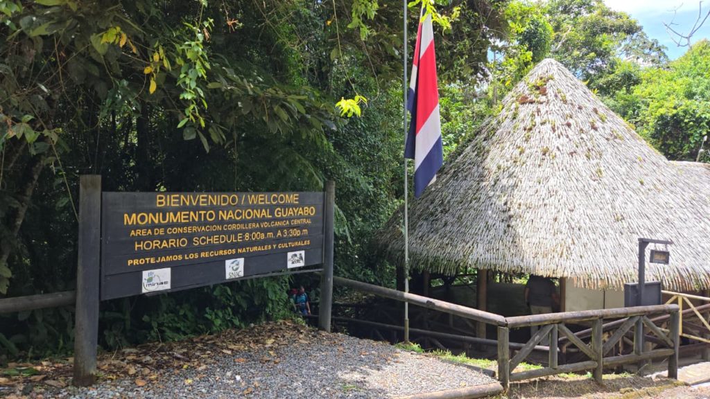 Monumento Nacional Guayabo y el Parque Nacional Volcán Turrialba reanudan atención al público tras cierre preventivo