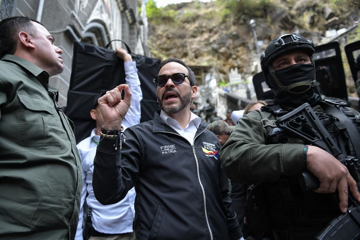 Imagen principal del artículo: Colombia autoriza operaciones militares de Estados Unidos en su territorio