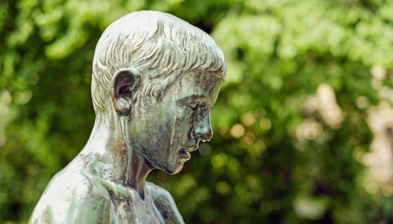 Hamnet: el duelo, la memoria y el poder reparador del arte