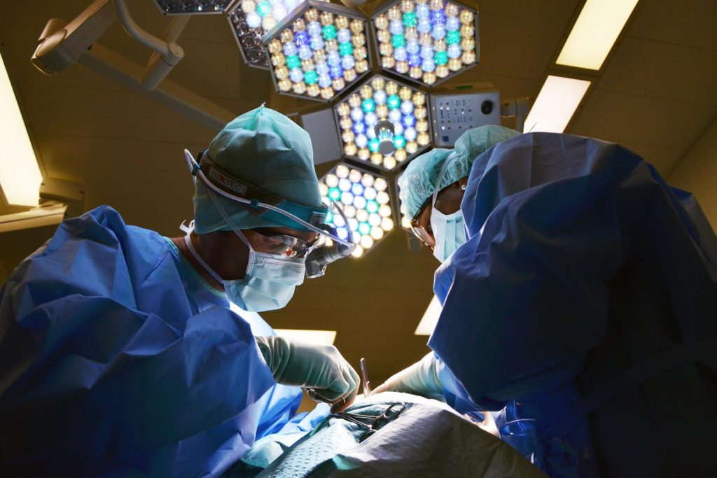 ¿Cuántos médicos especialistas necesitamos en Costa Rica?