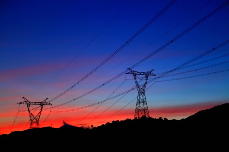 Un nuevo modelo eléctrico costarricense, parte 3: la distribución y el usuario final