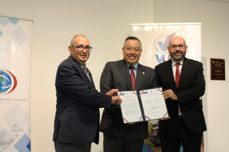 Migración habilita solicitudes de categorías migratorias mediante Ventanilla Única de Inversión