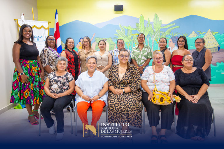 Inamu rinde cuentas sobre inversión de FOMUJERES en la Región Huetar Caribe