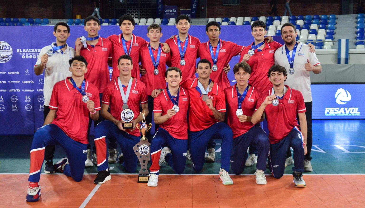 Imagen principal del artículo: Costa Rica conquista histórica medalla de plata en Copa Panamericana U23 de voleibol