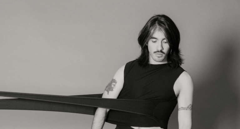 Albastián presenta “miel y sol”: una canción sobre la memoria y la aceptación