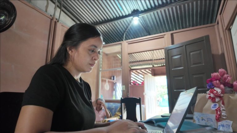 Anabella Escalante Bucardo: La estudiante de Los Chiles que recibirá el Premio Rubén Darío