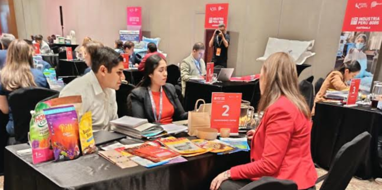 Misión comercial abre nuevas oportunidades de negocios con empresas farmacéuticas del Perú