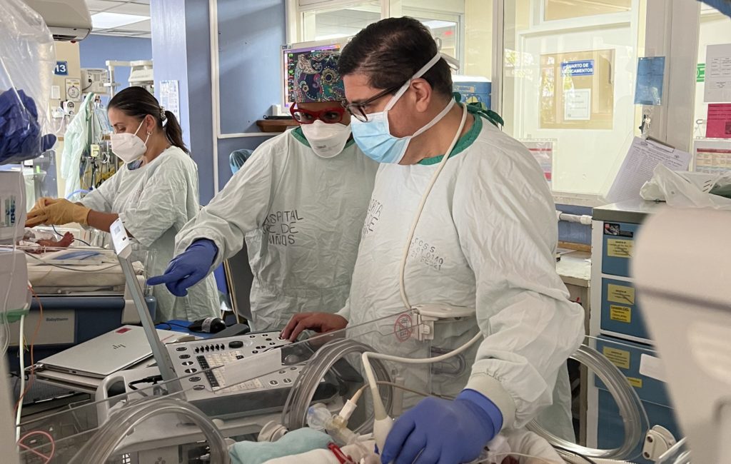 Especialistas internacionales capacitarán a médicos de Costa Rica en cirugía para tratar rara cardiopatía congénita