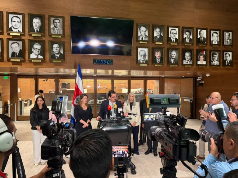 Oposición acusará desacato del oficialismo ante la Sala IV por retrasar elección de magistraturas suplentes