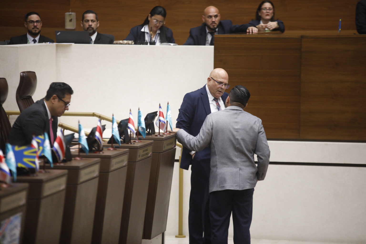 Imagen principal del artículo: Yara Jiménez anuncia integración de comisión que investigará a oficialista Fernando Obaldía por denuncias de acoso