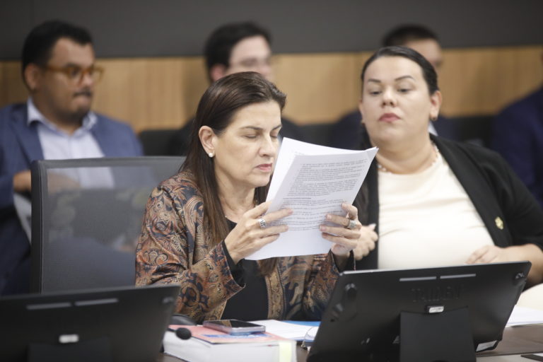 PPSO y un diputado del PLN rechazan moción para prohibir publicidad comercial en Salón de Expresidentes