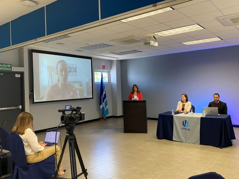 Colegio de Profesionales en Psicología lanza campaña para promover la salud mental en los espacios de trabajo