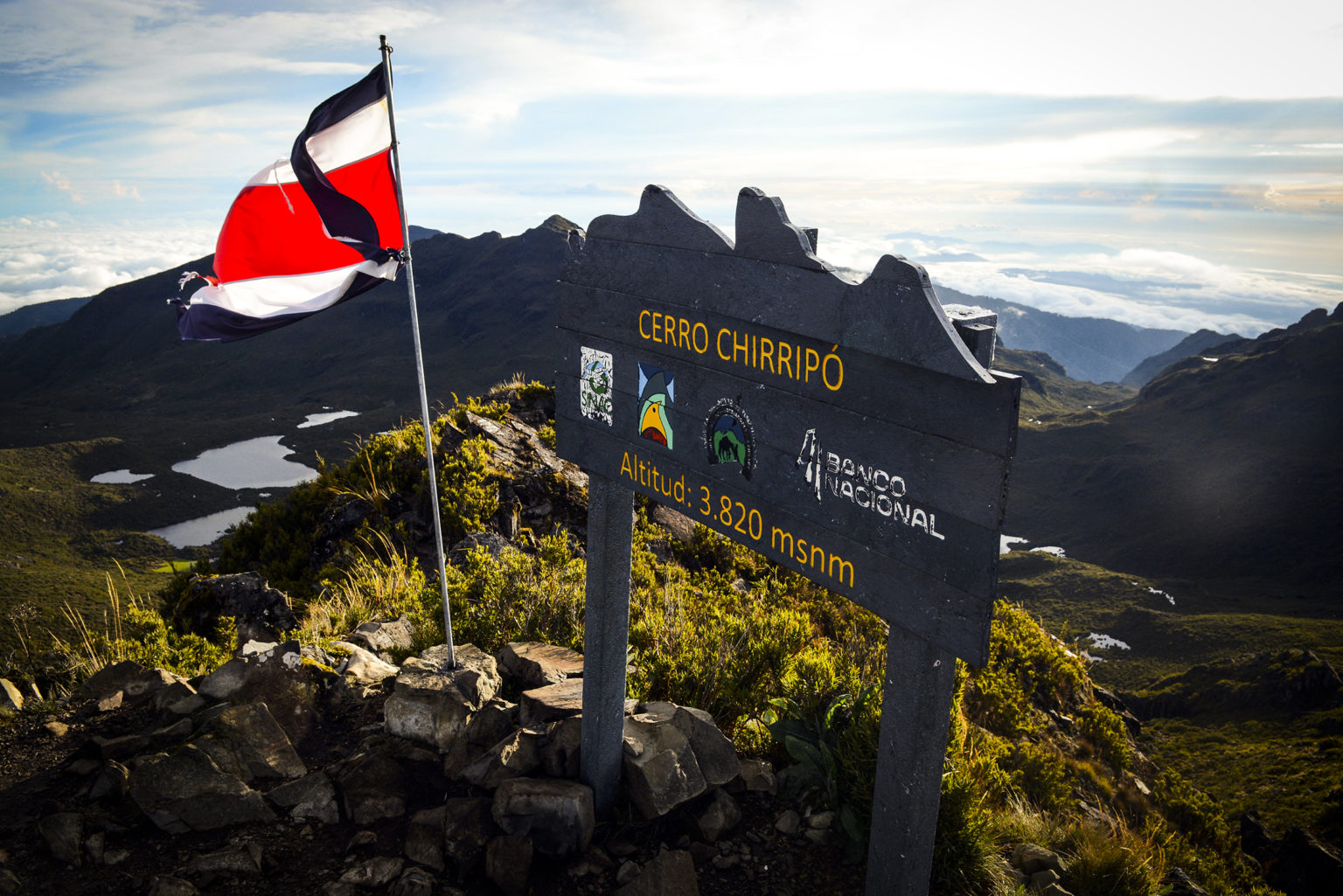 Imagen principal del artículo: Dos ticas brillan en Estados Unidos y el Chirripó apunta a reconocimiento mundial