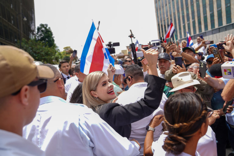 Laura Fernández ve "beneficiosas" posibles operaciones terrestres de EE. UU. en Costa Rica