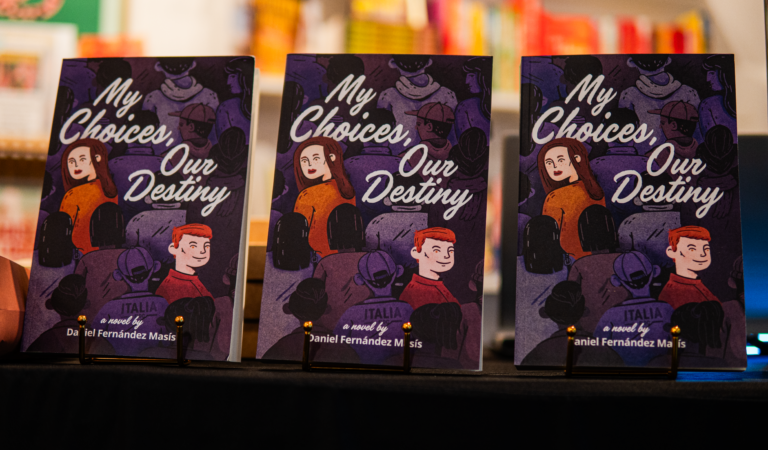 Autor costarricense Daniel Fernández Masís presenta su quinto libro y participará en feria literaria de Miami