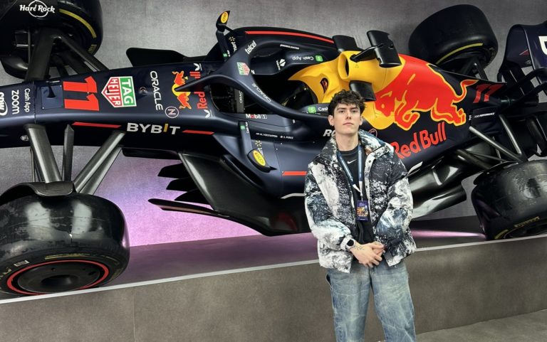 Creador de contenido costarricense competirá contra Max Verstappen en desafío de kartismo