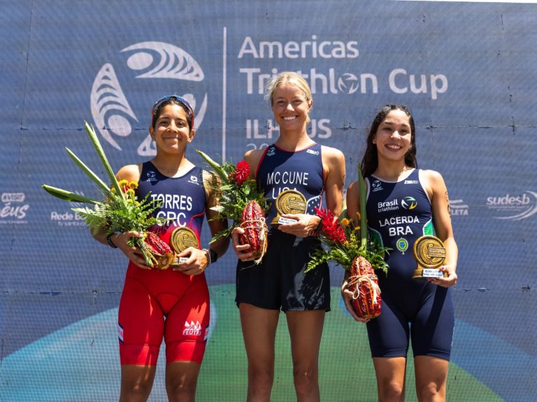 Catalina Torres conquista el bronce en la Copa Americana de Triatlón en Brasil