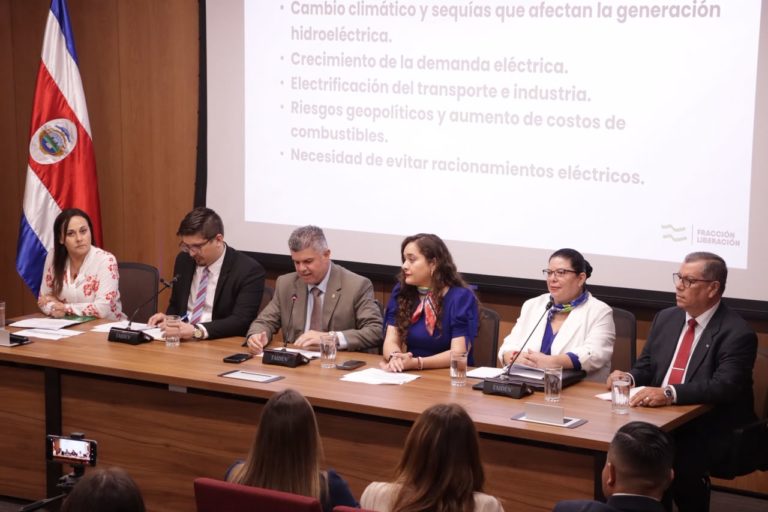 PLN presenta su alternativa a ley de armonización eléctrica; PPSO anuncia rechazo de plano