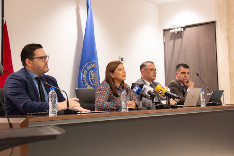 CCSS suspende nuevo instructivo de horas extra tras reclamos de trabajadores