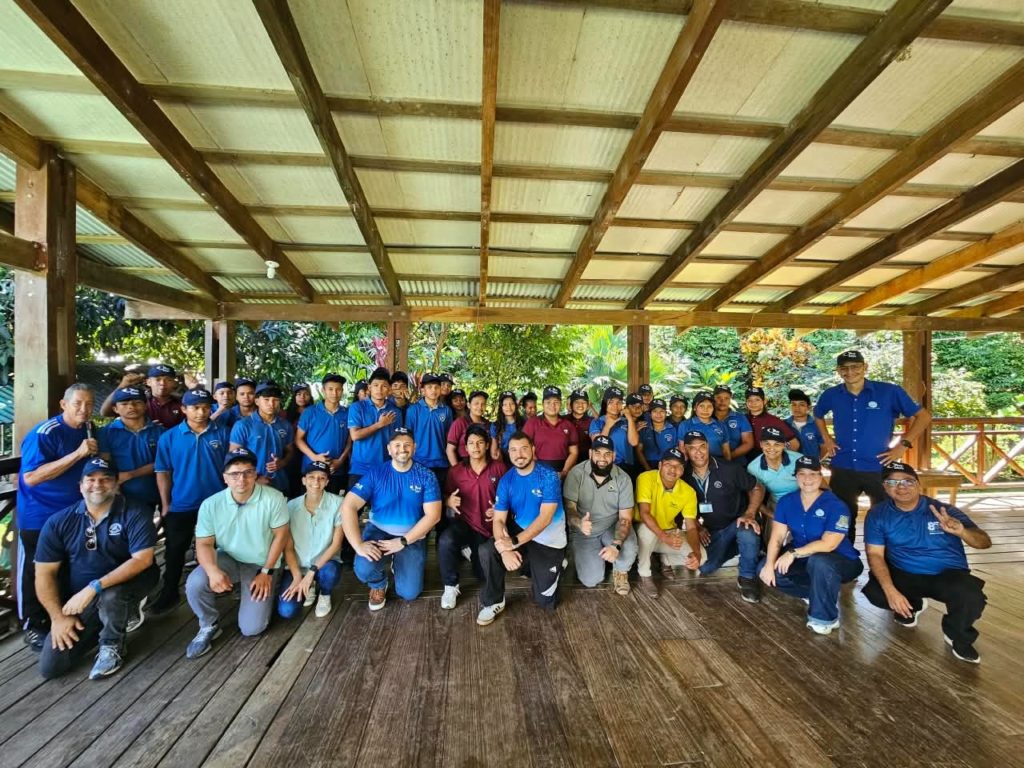CCSS lleva programa "Impulso Joven" a estudiantes de territorios indígenas